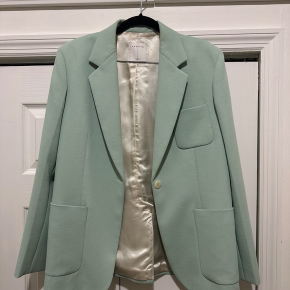 Sandro blazer/shorts set in mint green, size 42 - Picture 4 of 10